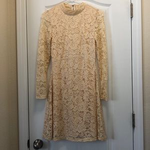 Cream Lace illa illa Dress with Sheer Back